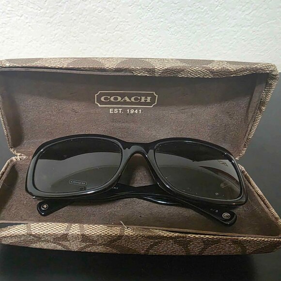 Coach Bronwen (S829) Black Sunglasses - Picture 1 of 5